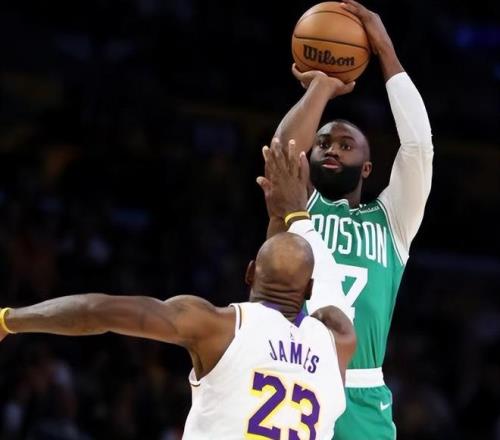 巴黎宣布伊,卡迪右肩扭,预计休战,NG,Sports,NG体育,NG体育入口,NG体育官网,NG体育APP下载