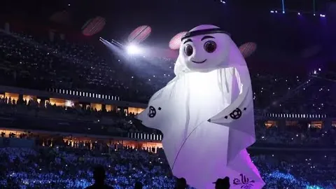 拜仁慕尼黑欧冠第六轮以2-0完胜国际米兰，赛季六场全胜独占鳌头。